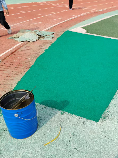 中卫球场翻新修补改造专项服务介绍